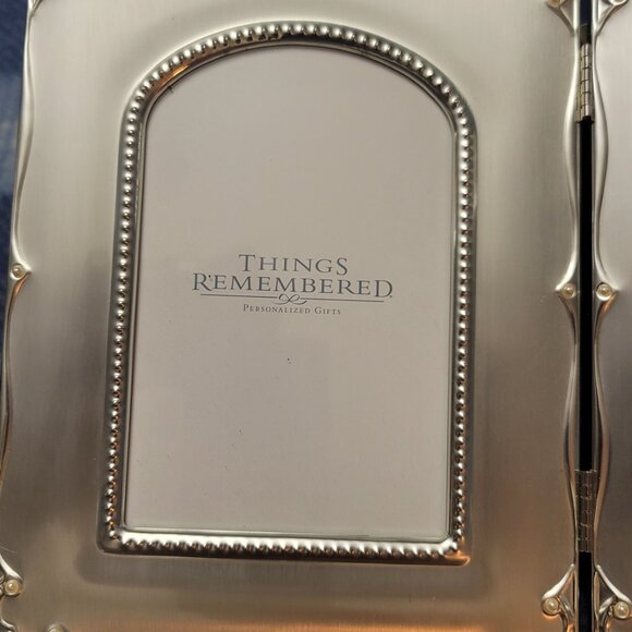 Things to remember  Weeding anniversary  clock and picture frame - Picture 3 of 6